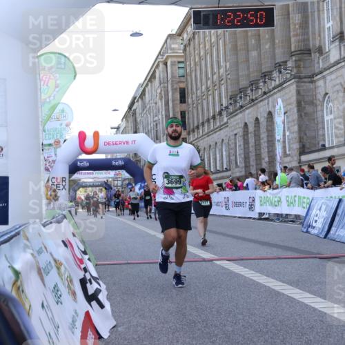 07.09.2025 - BARMER Alsterlauf Strokosch-Dieckow http://msf.ph/oto/8725671 07.09.2025 10:22:48 Ziel 2727, 2972, 2976, 3185, 3699, 4475 meine-sportfotos.de