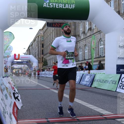 07.09.2025 - BARMER Alsterlauf Strokosch-Dieckow http://msf.ph/oto/8725676 07.09.2025 10:22:49 Ziel 2727, 2972, 2976, 3699, 4350, 4475 meine-sportfotos.de