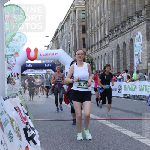 07.09.2025 - BARMER Alsterlauf Strokosch-Dieckow http://msf.ph/oto/8725698 07.09.2025 10:23:00 Ziel 2972, 3223, 3248, 3571, 3668, 4001, 4166, 4350, 4907, 5735 meine-sportfotos.de