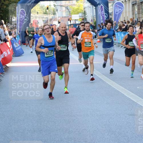 07.09.2025 - BARMER Alsterlauf Strokosch-Dieckow http://msf.ph/oto/8725700 07.09.2025 09:45:09 Ziel 2072, 2745, 2869, 3627, 4228, 4391, 4805, 4825, 4974, 5438, 6163, 6262, 8163, 8255, 8442 meine-sportfotos.de