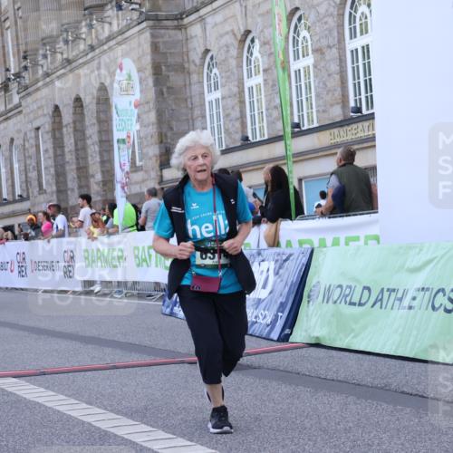 07.09.2025 - BARMER Alsterlauf Strokosch-Dieckow http://msf.ph/oto/8725736 07.09.2025 10:23:15 Ziel 2499, 3026, 3070, 3128, 4528, 4641, 5489, 5951, 6314, 8192 meine-sportfotos.de