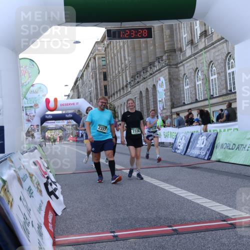 07.09.2025 - BARMER Alsterlauf Strokosch-Dieckow http://msf.ph/oto/8725763 07.09.2025 10:23:26 Ziel 2243, 2246, 2336, 2337, 3026, 3128, 4641, 5489, 5586 meine-sportfotos.de