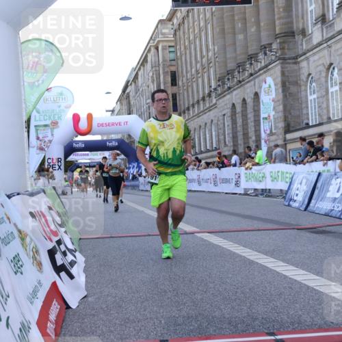 07.09.2025 - BARMER Alsterlauf Strokosch-Dieckow http://msf.ph/oto/8725776 07.09.2025 10:23:47 Ziel 4128, 5191, 5727 meine-sportfotos.de