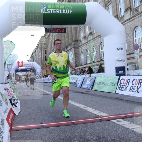 07.09.2025 - BARMER Alsterlauf Strokosch-Dieckow http://msf.ph/oto/8725779 07.09.2025 10:23:49 Ziel 3663, 3665, 4128, 5191, 5727 meine-sportfotos.de