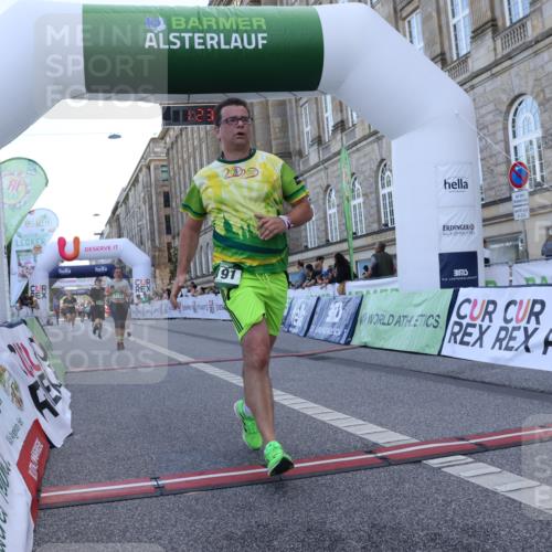 07.09.2025 - BARMER Alsterlauf Strokosch-Dieckow http://msf.ph/oto/8725780 07.09.2025 10:23:49 Ziel 3663, 3665, 4128, 5191, 5727 meine-sportfotos.de