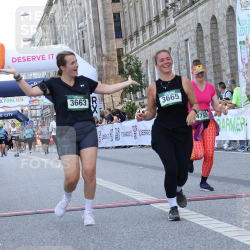 07.09.2025 - BARMER Alsterlauf Strokosch-Dieckow http://msf.ph/oto/8725793 07.09.2025 10:23:56 Ziel 3663, 3665, 4128, 4755, 4967, 5727 meine-sportfotos.de