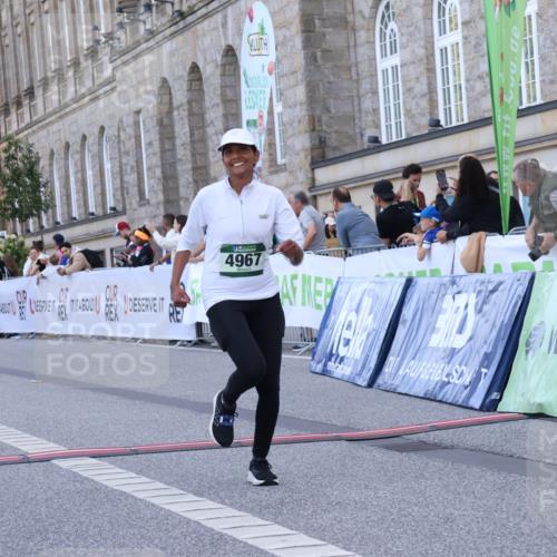 07.09.2025 - BARMER Alsterlauf Strokosch-Dieckow http://msf.ph/oto/8725802 07.09.2025 10:24:02 Ziel 3664, 4755, 4967, 5539 meine-sportfotos.de