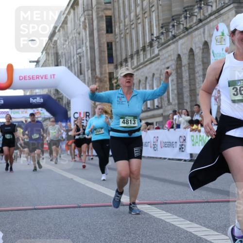 07.09.2025 - BARMER Alsterlauf Strokosch-Dieckow http://msf.ph/oto/8725816 07.09.2025 10:24:10 Ziel 2661, 3406, 3407, 3664, 4218, 4813, 5539 meine-sportfotos.de