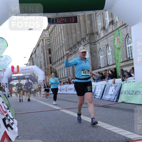 07.09.2025 - BARMER Alsterlauf Strokosch-Dieckow http://msf.ph/oto/8725820 07.09.2025 10:24:12 Ziel 2661, 3406, 3407, 3664, 4218, 4813, 5539 meine-sportfotos.de