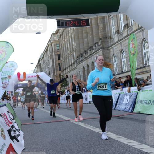 07.09.2025 - BARMER Alsterlauf Strokosch-Dieckow http://msf.ph/oto/8725830 07.09.2025 10:24:15 Ziel 2661, 2996, 3159, 3406, 3407, 3562, 3652, 3653, 3688, 3891, 3908, 4013, 4218, 4341, 4352, 4813 meine-sportfotos.de