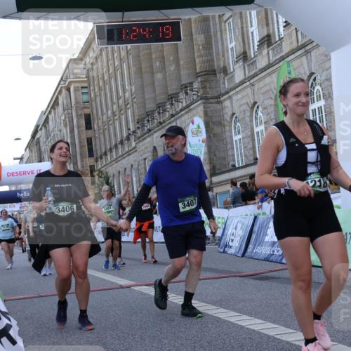 07.09.2025 - BARMER Alsterlauf Strokosch-Dieckow http://msf.ph/oto/8725838 07.09.2025 10:24:17 Ziel 2661, 2996, 3159, 3406, 3407, 3562, 3652, 3653, 3688, 3891, 3908, 4013, 4218, 4341, 4352 meine-sportfotos.de