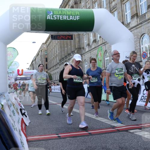 07.09.2025 - BARMER Alsterlauf Strokosch-Dieckow http://msf.ph/oto/8725850 07.09.2025 10:24:22 Ziel 2087, 2996, 3159, 3562, 3652, 3653, 3688, 3891, 3908, 4013, 4341, 4352, 5077, 5083, 5085, 5109, 5242, 8005 meine-sportfotos.de
