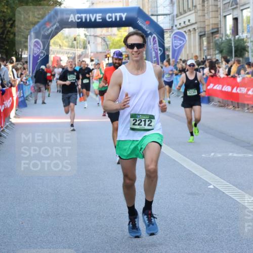 07.09.2025 - BARMER Alsterlauf Strokosch-Dieckow http://msf.ph/oto/8725858 07.09.2025 09:44:34 Ziel 1017, 2361, 2389, 3305, 3306, 3702, 4095, 4925, 4959, 5126, 5202, 5246, 5317, 5323, 5388, 5488, 5904, 6095, 6320, 8225, 8458 meine-sportfotos.de