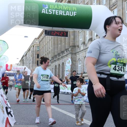 07.09.2025 - BARMER Alsterlauf Strokosch-Dieckow http://msf.ph/oto/8725859 07.09.2025 10:24:25 Ziel 2087, 2261, 2996, 3159, 3562, 3652, 3653, 3688, 3891, 3908, 4013, 4341, 4352, 4841, 5077, 5083, 5085, 5109, 5242, 8005 meine-sportfotos.de