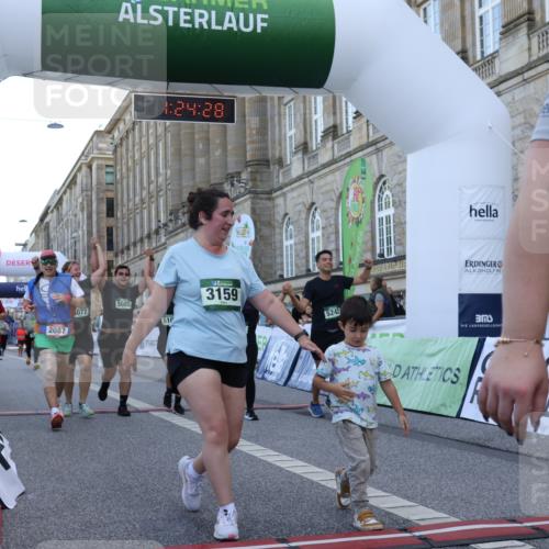 07.09.2025 - BARMER Alsterlauf Strokosch-Dieckow http://msf.ph/oto/8725860 07.09.2025 10:24:26 Ziel 2087, 2261, 3159, 3562, 3688, 4013, 4841, 5077, 5083, 5085, 5109, 5242, 8005 meine-sportfotos.de