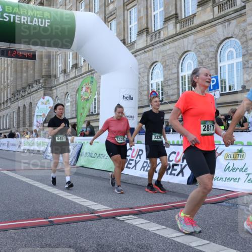 07.09.2025 - BARMER Alsterlauf Strokosch-Dieckow http://msf.ph/oto/8725893 07.09.2025 10:24:43 Ziel 2684, 2817, 3325, 3326, 4457, 5096 meine-sportfotos.de