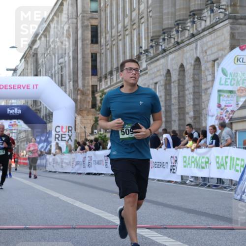 07.09.2025 - BARMER Alsterlauf Strokosch-Dieckow http://msf.ph/oto/8725899 07.09.2025 10:24:46 Ziel 2026, 3325, 3326, 4457, 5096 meine-sportfotos.de