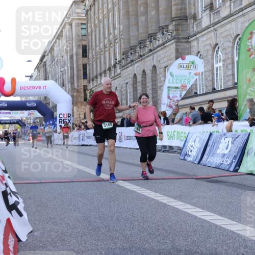 07.09.2025 - BARMER Alsterlauf Strokosch-Dieckow http://msf.ph/oto/8725912 07.09.2025 10:24:56 Ziel 2026, 3149, 3168, 3169, 5269 meine-sportfotos.de