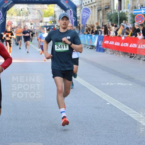 07.09.2025 - BARMER Alsterlauf Strokosch-Dieckow http://msf.ph/oto/8725927 07.09.2025 09:44:21 Ziel 2340, 2389, 2561, 2742, 3230, 3305, 3306, 4095, 4543, 4599, 4959, 5126, 5246, 5317, 5388, 5500, 5913, 6006, 6116, 6204, 6320 meine-sportfotos.de