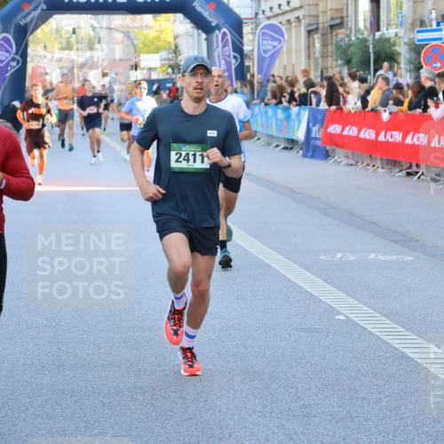 07.09.2025 - BARMER Alsterlauf Strokosch-Dieckow http://msf.ph/oto/8725933 07.09.2025 09:44:21 Ziel 2340, 2389, 2561, 2742, 3230, 3305, 3306, 4095, 4543, 4599, 4959, 5126, 5246, 5317, 5388, 5500, 5913, 6006, 6116, 6204, 6320 meine-sportfotos.de