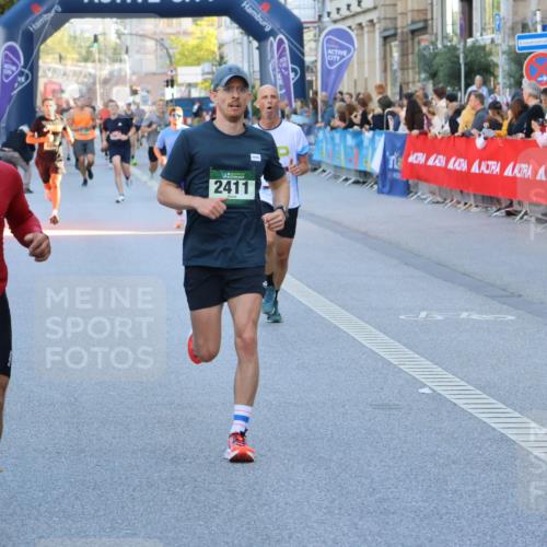 07.09.2025 - BARMER Alsterlauf Strokosch-Dieckow http://msf.ph/oto/8725939 07.09.2025 09:44:20 Ziel 2212, 2340, 2389, 2561, 2742, 3230, 3305, 3306, 4095, 4543, 4599, 5126, 5246, 5317, 5388, 5500, 5913, 6006, 6116, 6204, 6320 meine-sportfotos.de