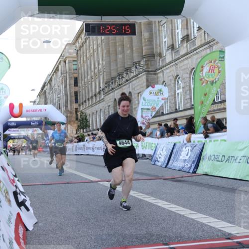 07.09.2025 - BARMER Alsterlauf Strokosch-Dieckow http://msf.ph/oto/8725946 07.09.2025 10:25:13 Ziel 2412, 2905, 4644, 6102 meine-sportfotos.de