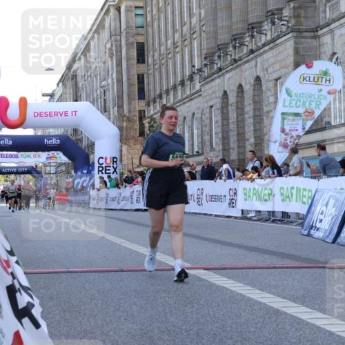 07.09.2025 - BARMER Alsterlauf Strokosch-Dieckow http://msf.ph/oto/8725959 07.09.2025 10:25:19 Ziel 2905, 6102 meine-sportfotos.de