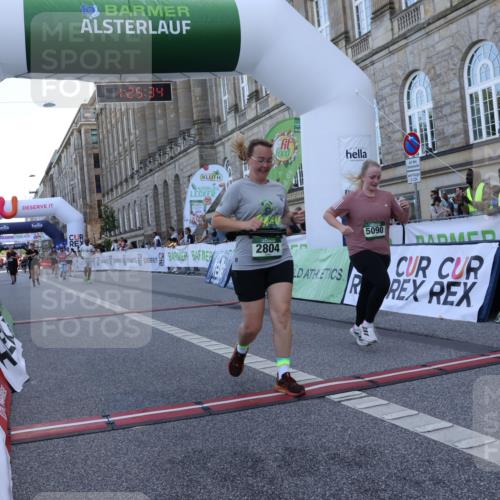 07.09.2025 - BARMER Alsterlauf Strokosch-Dieckow http://msf.ph/oto/8725969 07.09.2025 10:25:32 Ziel 2692, 2804, 5090, 5610 meine-sportfotos.de