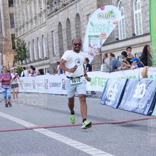 07.09.2025 - BARMER Alsterlauf Strokosch-Dieckow http://msf.ph/oto/8725973 07.09.2025 10:25:36 Ziel 2691, 2692, 2804, 4168, 4962, 5090, 5610, 5887, 8481 meine-sportfotos.de