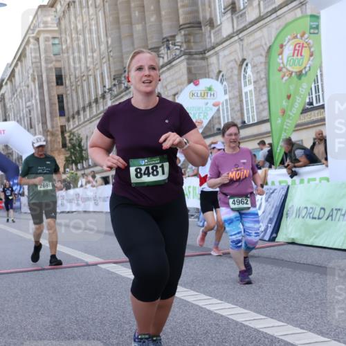 07.09.2025 - BARMER Alsterlauf Strokosch-Dieckow http://msf.ph/oto/8725991 07.09.2025 10:25:42 Ziel 2691, 2692, 4168, 4962, 5610, 5887, 8481 meine-sportfotos.de