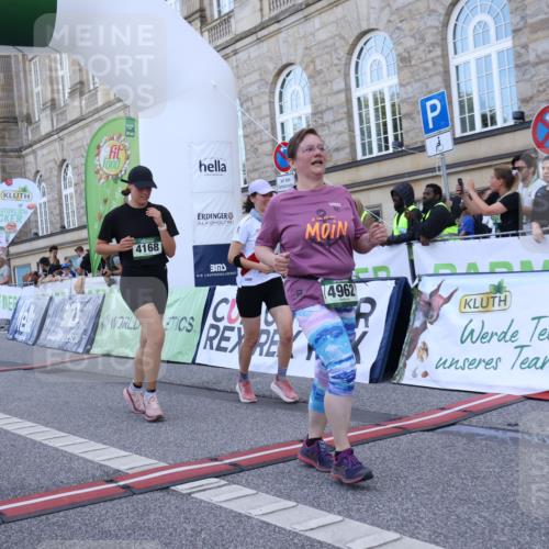 07.09.2025 - BARMER Alsterlauf Strokosch-Dieckow http://msf.ph/oto/8725999 07.09.2025 10:25:44 Ziel 2691, 4168, 4581, 4962, 5887, 6056, 8481 meine-sportfotos.de