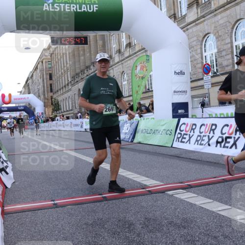 07.09.2025 - BARMER Alsterlauf Strokosch-Dieckow http://msf.ph/oto/8726003 07.09.2025 10:25:45 Ziel 2691, 4168, 4581, 4962, 5887, 6056, 8481 meine-sportfotos.de