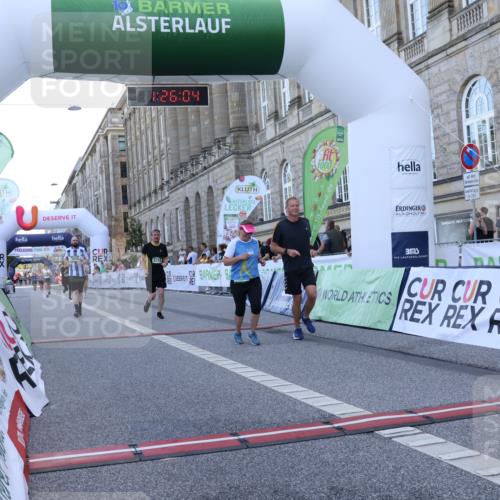 07.09.2025 - BARMER Alsterlauf Strokosch-Dieckow http://msf.ph/oto/8726043 07.09.2025 10:26:02 Ziel 3076, 3952, 3953, 4469, 5568, 5569, 8219 meine-sportfotos.de