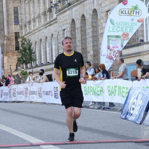 07.09.2025 - BARMER Alsterlauf Strokosch-Dieckow http://msf.ph/oto/8726044 07.09.2025 10:26:03 Ziel 3076, 3952, 3953, 4469, 5568, 5569, 8219 meine-sportfotos.de