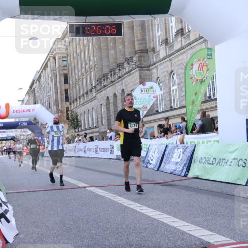 07.09.2025 - BARMER Alsterlauf Strokosch-Dieckow http://msf.ph/oto/8726047 07.09.2025 10:26:04 Ziel 3076, 3952, 3953, 4469, 5568, 5569, 8219 meine-sportfotos.de