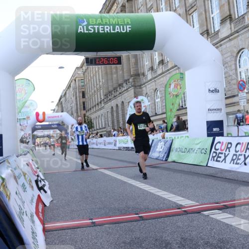 07.09.2025 - BARMER Alsterlauf Strokosch-Dieckow http://msf.ph/oto/8726049 07.09.2025 10:26:04 Ziel 3076, 3952, 3953, 4469, 5568, 5569, 8219 meine-sportfotos.de