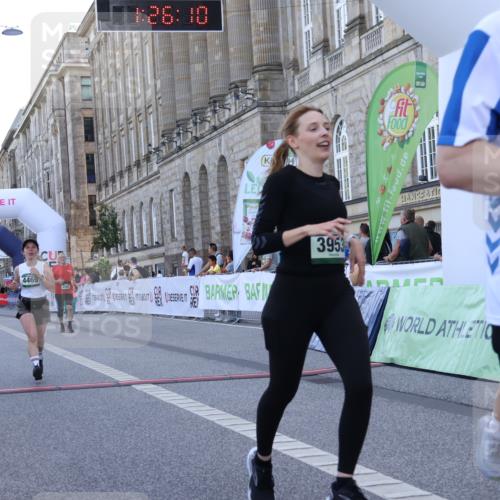 07.09.2025 - BARMER Alsterlauf Strokosch-Dieckow http://msf.ph/oto/8726059 07.09.2025 10:26:08 Ziel 2287, 3076, 3952, 3953, 4469, 8219 meine-sportfotos.de