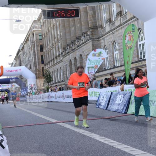 07.09.2025 - BARMER Alsterlauf Strokosch-Dieckow http://msf.ph/oto/8726087 07.09.2025 10:26:19 Ziel 2287, 2342, 3604, 5944 meine-sportfotos.de
