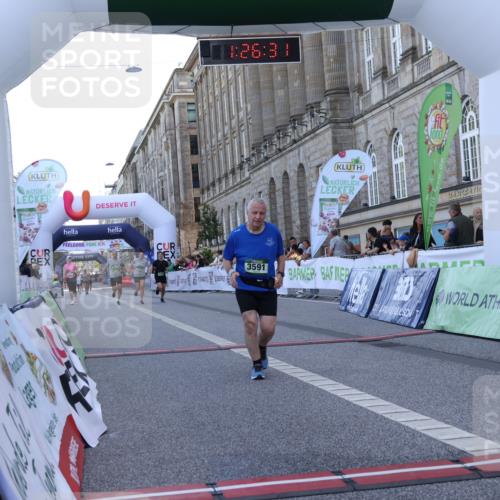 07.09.2025 - BARMER Alsterlauf Strokosch-Dieckow http://msf.ph/oto/8726098 07.09.2025 10:26:29 Ziel 3293, 3295, 3452, 3591 meine-sportfotos.de
