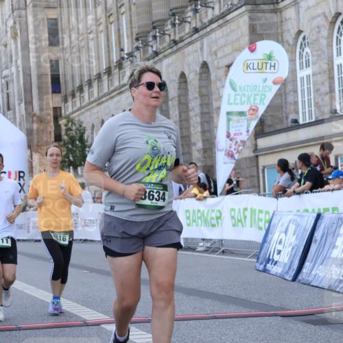 07.09.2025 - BARMER Alsterlauf Strokosch-Dieckow http://msf.ph/oto/8726137 07.09.2025 10:26:52 Ziel 3634, 4811, 4816, 5417, 8003 meine-sportfotos.de