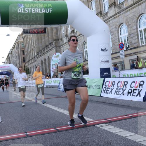 07.09.2025 - BARMER Alsterlauf Strokosch-Dieckow http://msf.ph/oto/8726140 07.09.2025 10:26:54 Ziel 3634, 4576, 4579, 4811, 4816, 5417, 8003 meine-sportfotos.de