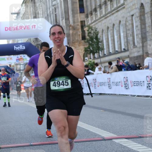 07.09.2025 - BARMER Alsterlauf Strokosch-Dieckow http://msf.ph/oto/8726159 07.09.2025 10:27:03 Ziel 4008, 4576, 4579, 4945, 5417, 8003 meine-sportfotos.de