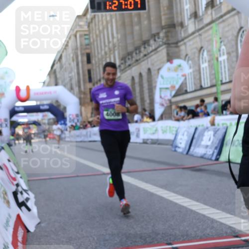 07.09.2025 - BARMER Alsterlauf Strokosch-Dieckow http://msf.ph/oto/8726165 07.09.2025 10:27:05 Ziel 4008, 4576, 4579, 4945, 5347 meine-sportfotos.de