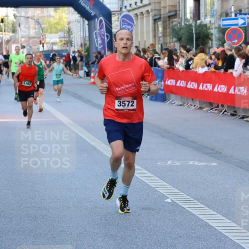 07.09.2025 - BARMER Alsterlauf Strokosch-Dieckow http://msf.ph/oto/8726212 07.09.2025 09:43:04 Ziel 2400, 3814, 3890, 4050, 5382, 5389, 5714, 8006, 8336 meine-sportfotos.de