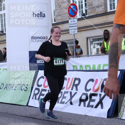 07.09.2025 - BARMER Alsterlauf Strokosch-Dieckow http://msf.ph/oto/8726237 07.09.2025 10:27:43 Ziel 2008, 2119, 2179, 4713, 4858, 5065, 5327, 6171 meine-sportfotos.de