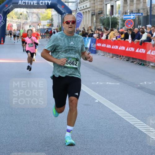 07.09.2025 - BARMER Alsterlauf Strokosch-Dieckow http://msf.ph/oto/8726240 07.09.2025 09:42:59 Ziel 2059, 2176, 3814, 3890, 4050, 4963, 5382, 8270, 8336 meine-sportfotos.de