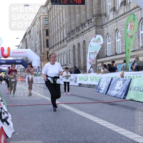 07.09.2025 - BARMER Alsterlauf Strokosch-Dieckow http://msf.ph/oto/8726242 07.09.2025 10:27:46 Ziel 2008, 2119, 2179, 4858, 5327, 6171 meine-sportfotos.de