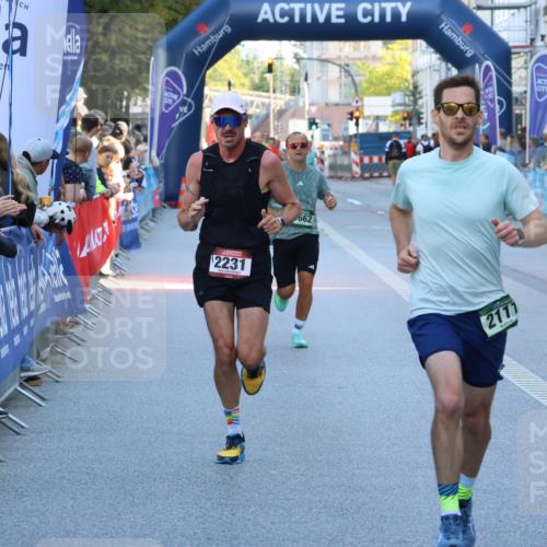 07.09.2025 - BARMER Alsterlauf Strokosch-Dieckow http://msf.ph/oto/8726248 07.09.2025 09:42:54 Ziel 2059, 2176, 3890, 4050, 4146, 4963, 5192, 8270, 8336 meine-sportfotos.de