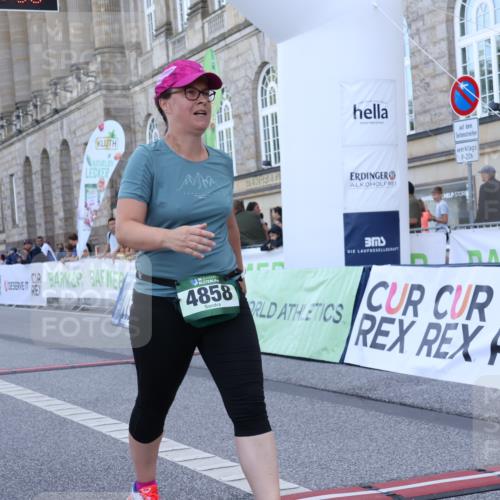 07.09.2025 - BARMER Alsterlauf Strokosch-Dieckow http://msf.ph/oto/8726261 07.09.2025 10:27:54 Ziel 2119, 2179, 2439, 4858, 5128, 5327 meine-sportfotos.de