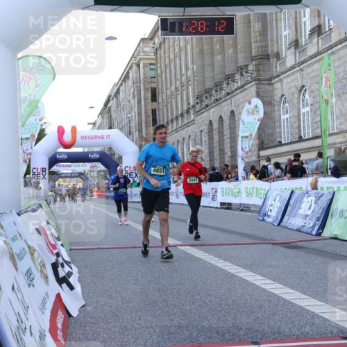 07.09.2025 - BARMER Alsterlauf Strokosch-Dieckow http://msf.ph/oto/8726283 07.09.2025 10:28:10 Ziel 2441, 3003, 4851, 6301 meine-sportfotos.de